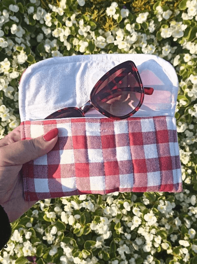 Pochette à lunettes Vichy rouge